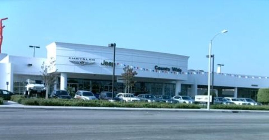Countywide Chrysler Jeep dealership exterior